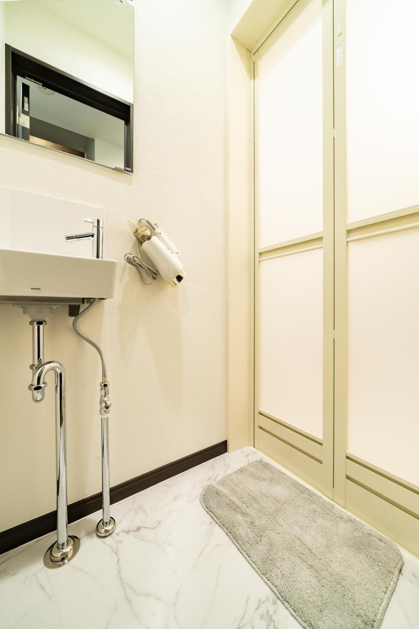 90, Yotsugi-a, Private House Apartemen